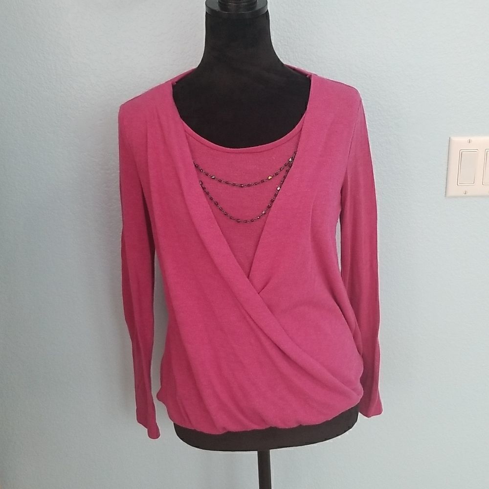 Studio cross over sweater with detachable necklace